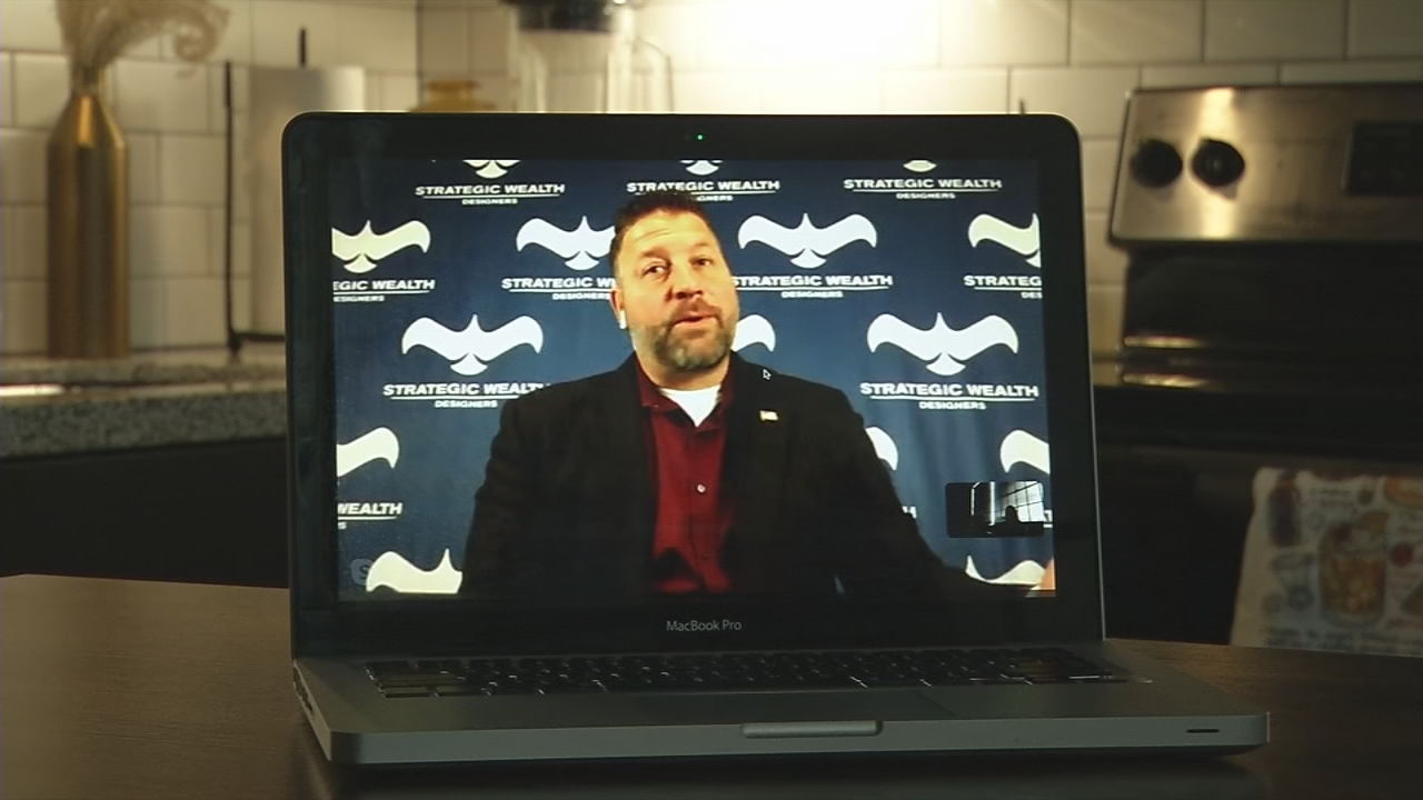 Financial adviser tips for those struggling financially.jpg